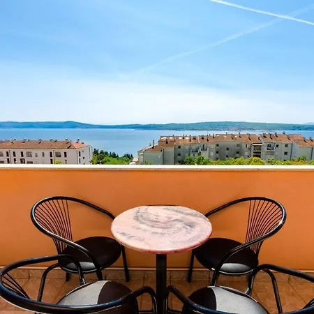Omega Cert Lägenhet Crikvenica